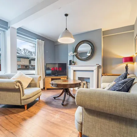 Apartament 3 Bedroom - Sleeps 6 - Free Parking - York