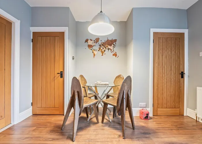 3 Bedroom - Sleeps 6 - Free Parking - 公寓 约克